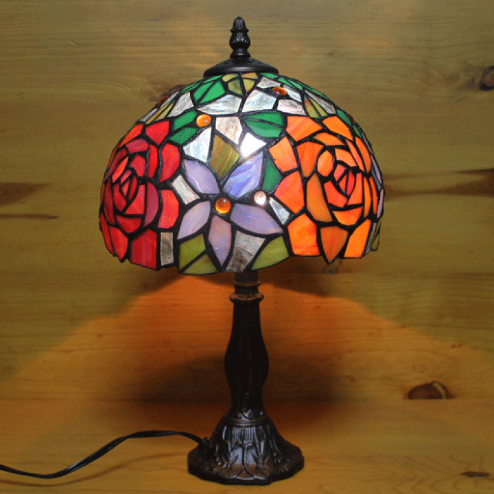 楽天市場】ステンドグラスランプ優雅な薔薇（クレアローズ） 中型 22