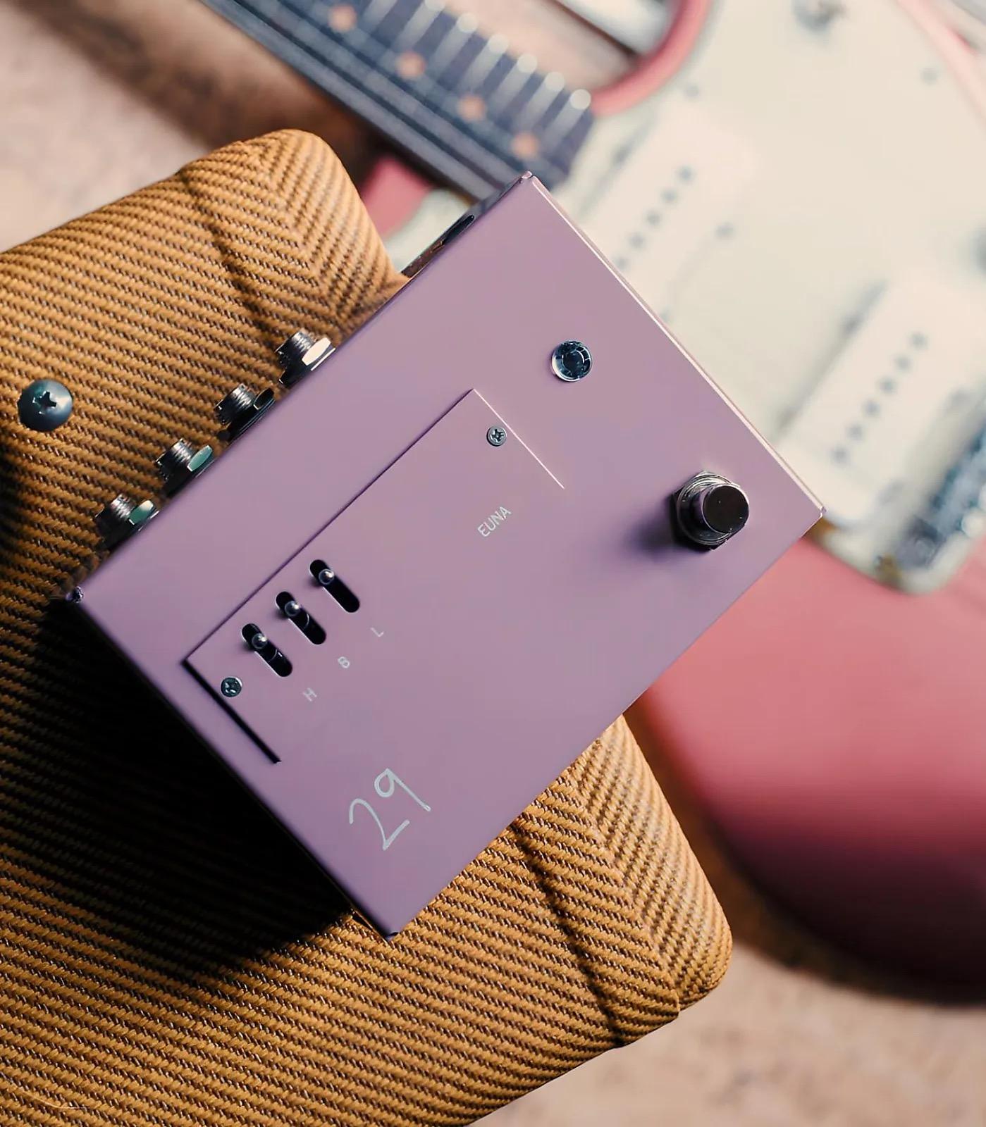 29 Pedals EUNA | Axe And You Shall Receive