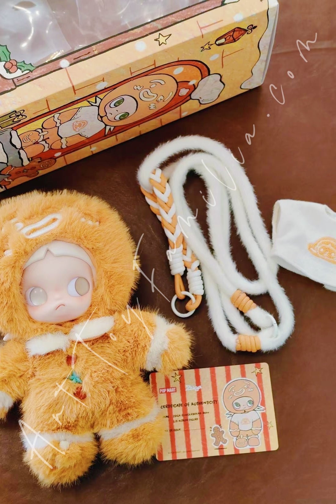 Zsiga Gingerbread Man 1/8 Action Figure | POP MART – Art Toy Familia