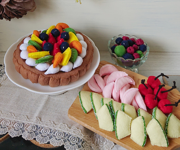 受注製作】フェルト ままごと ケーキ タルトケーキ(ホール) おもちゃ