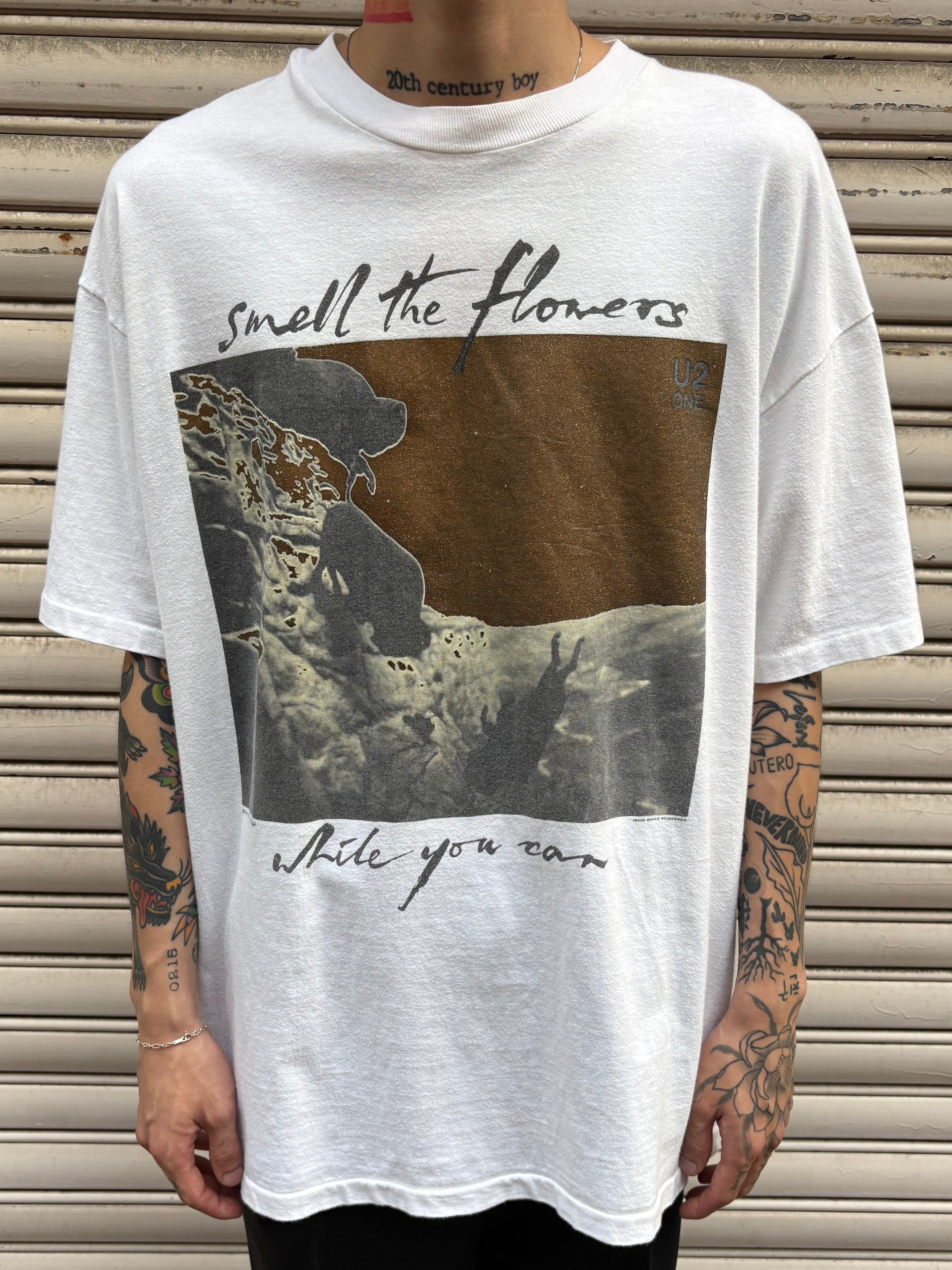 90's～00's U2 「One ×Smell the Flowers」バンドTシャツ – FUJI STORE