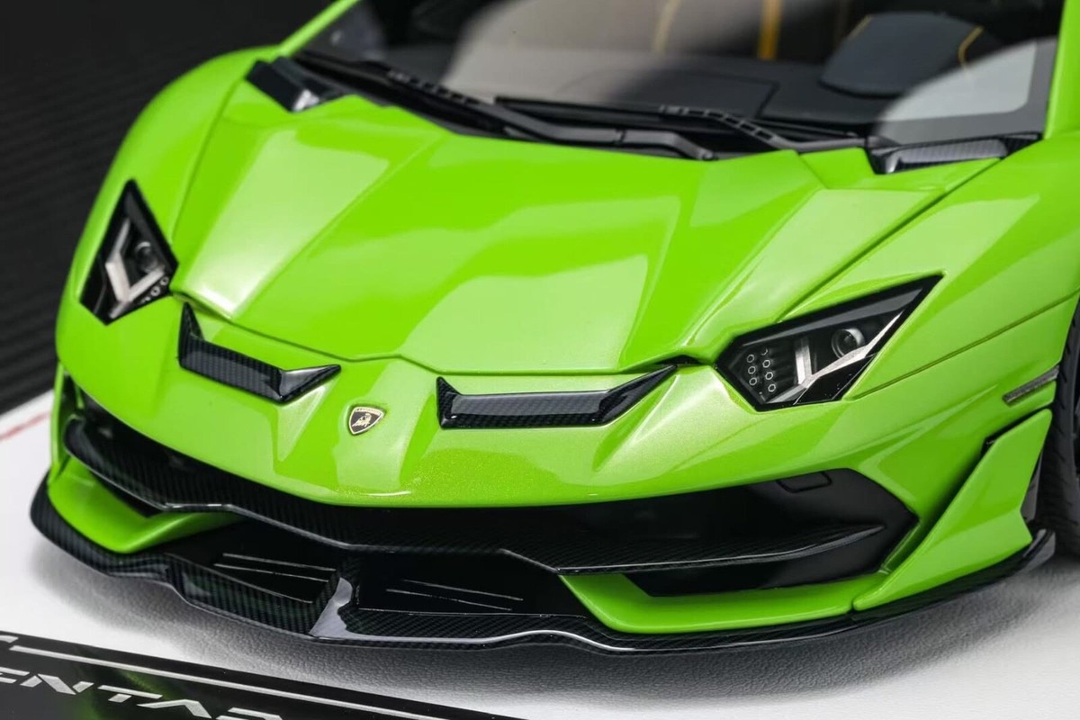 Lamborghini Aventador SVJ NOVITEC (Green) [Davis & Giovanni] 1:18