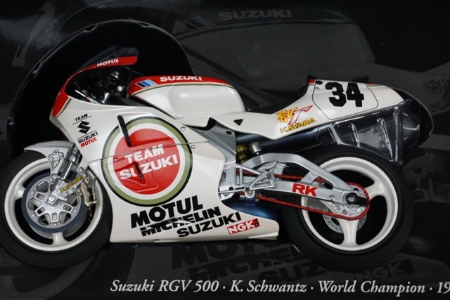 1/12 ミニチャンプス 122932034 スズキ RGV 500 Kevin Schwantz 1993