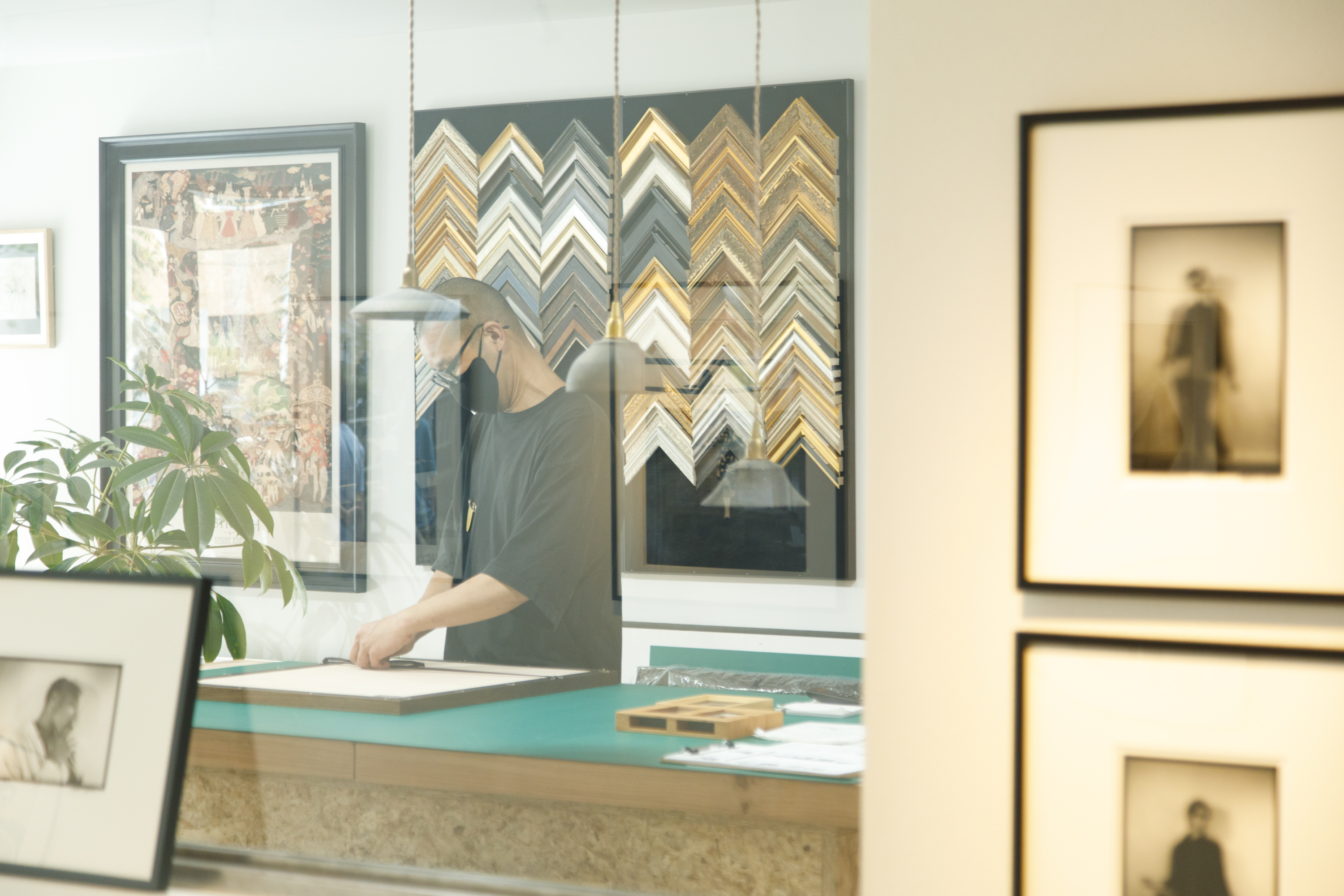 シティボーイの額装術。Vol.4／「都立大学で53年」の老舗額装店が“復活