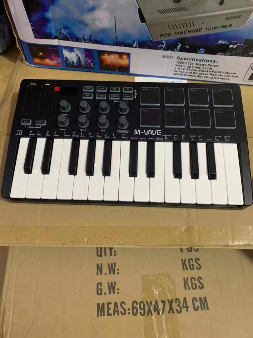M-VAVE SMK-25 MIDIキーボード ポータブルアレンジメントキーボード