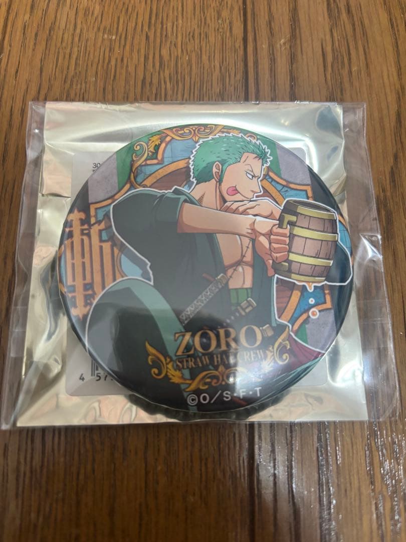 ワンピース ゾロ 缶バッジ ONE PIECE』コレクション缶バッジ“HEROES” 【ロロノア