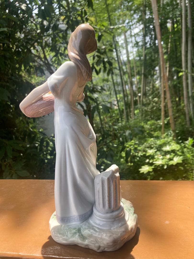 リヤドロ LLADRO 7704 アテネの庭 GARDENS OF ATHENS - メルカリ