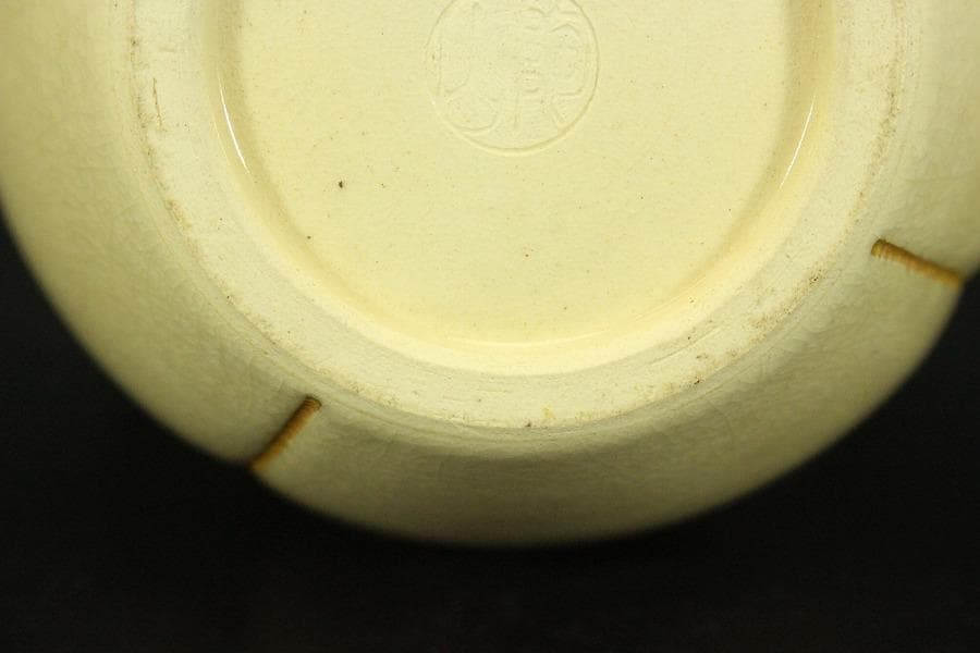 伊藤陶山造 粟田金彩花瓶 在印 共箱(LC501) - メルカリ