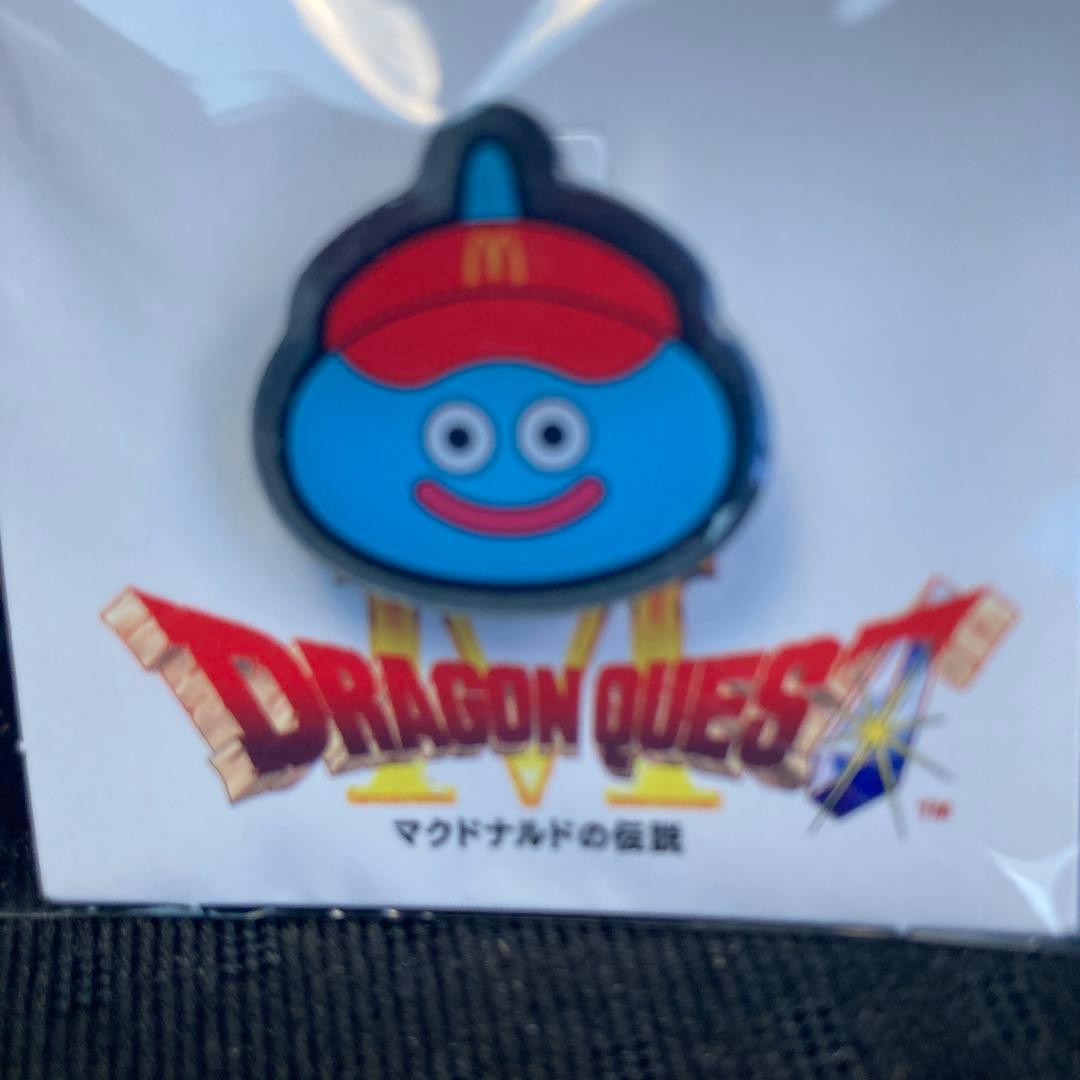ドラゴンクエスト スライム ピンバッジ - メルカリ