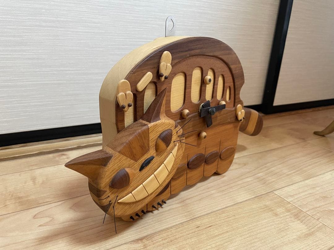 となりのトトロ ねこバス手作り 木製柱時計 - メルカリ