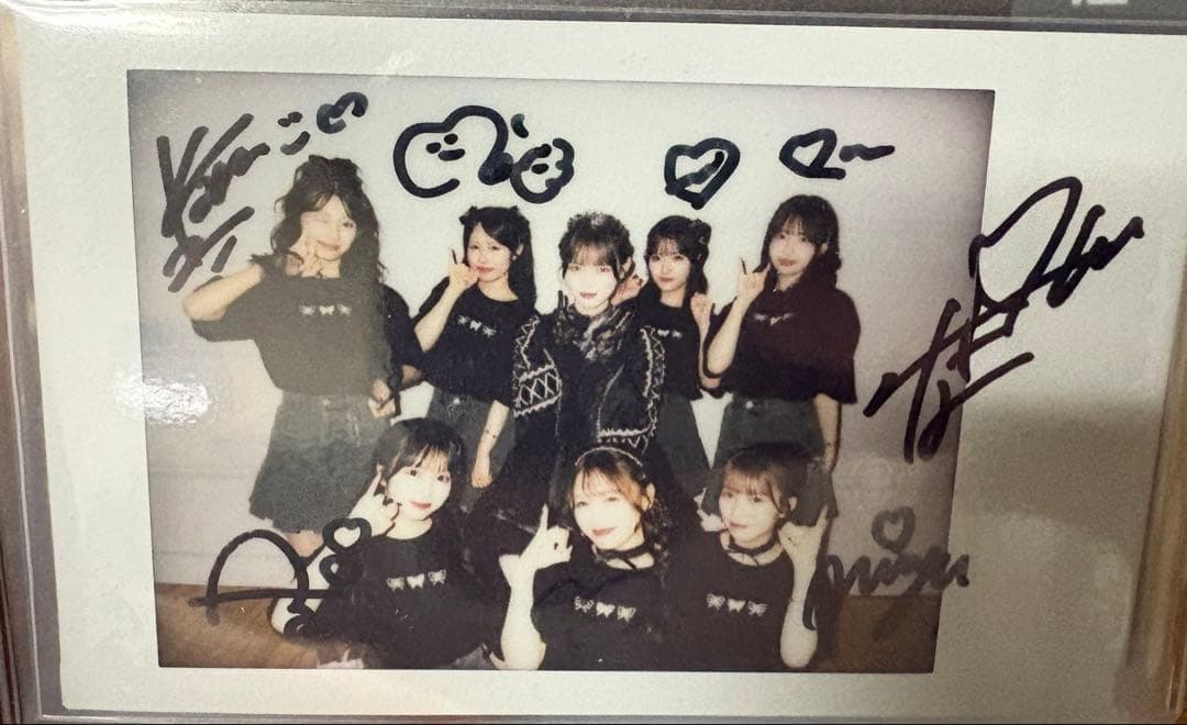 CUTIE STREET 直筆サイン入り集合チェキ　真鍋凪咲、生誕祭A賞 2025/6/19(木)開催CUTIE STREET真鍋凪咲 生誕祭 2025にて特別抽選会