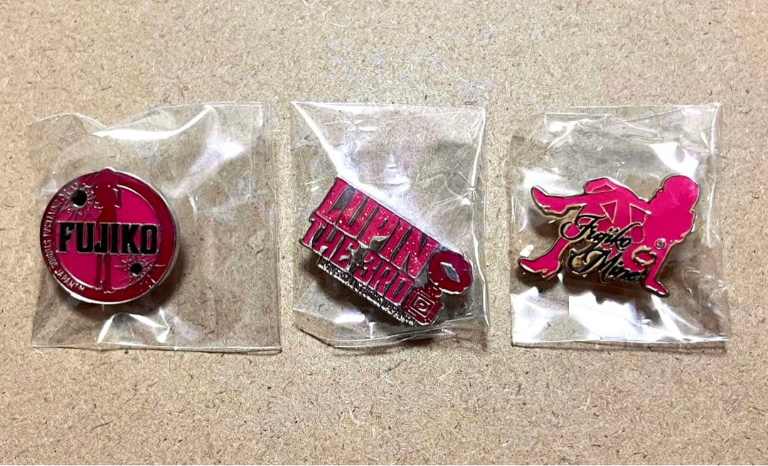 ルパン三世 ユニバーサルスタジオジャパン ピンバッジコレクション 不二子 ルパン三世 ユニバーサルスタジオジャパン ピンバッジコレクション