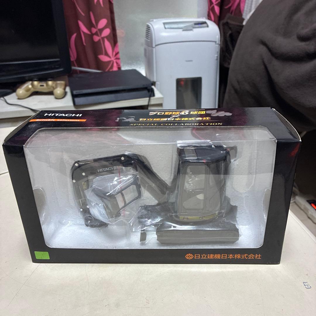 日立建機 阪神タイガース ZAXIS35U-6 ミニショベル 1/30スケール 日立建機 阪神タイガース ZAXIS35U-6 ミニショベル 1/30スケール